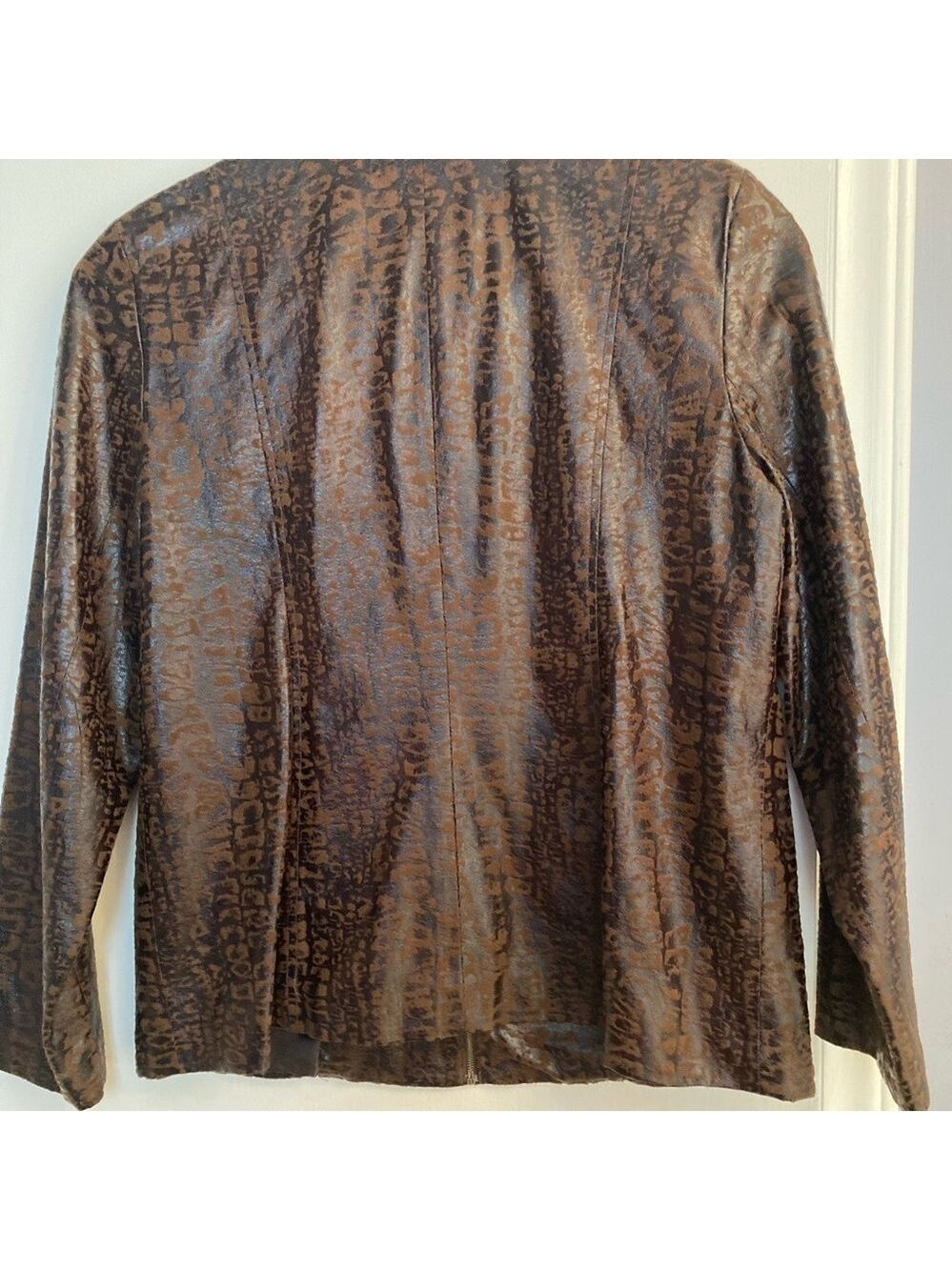Kim Rogers jacket animal print size Large